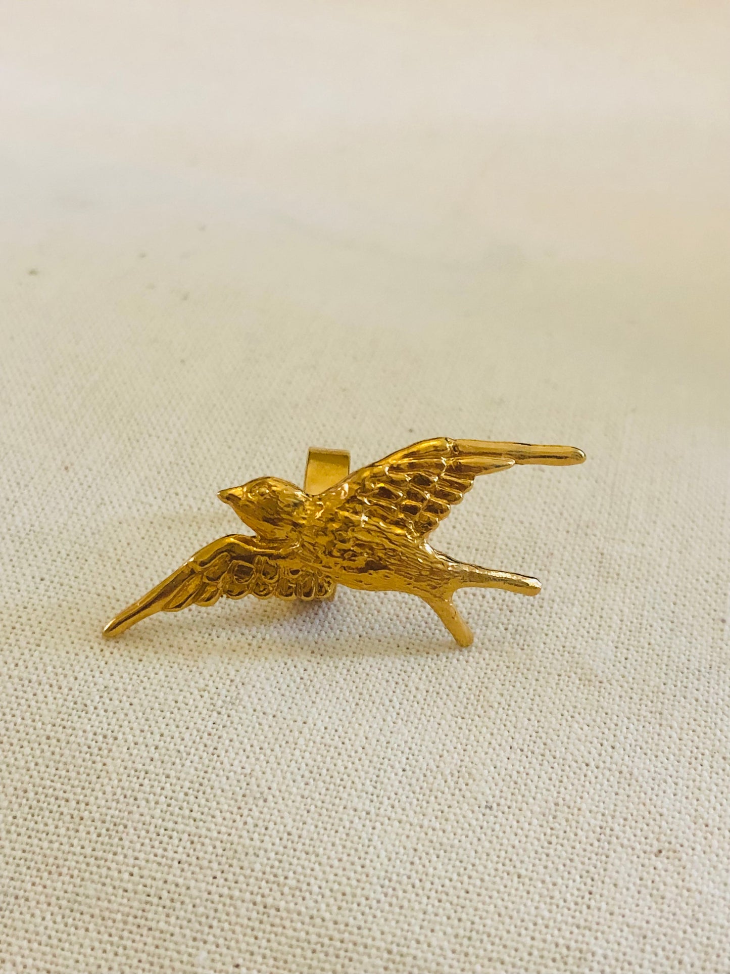 Earcuff golondrina