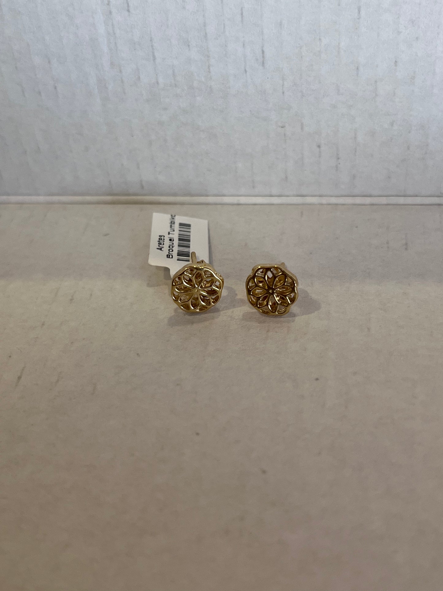 Aretes broquel tumbiko