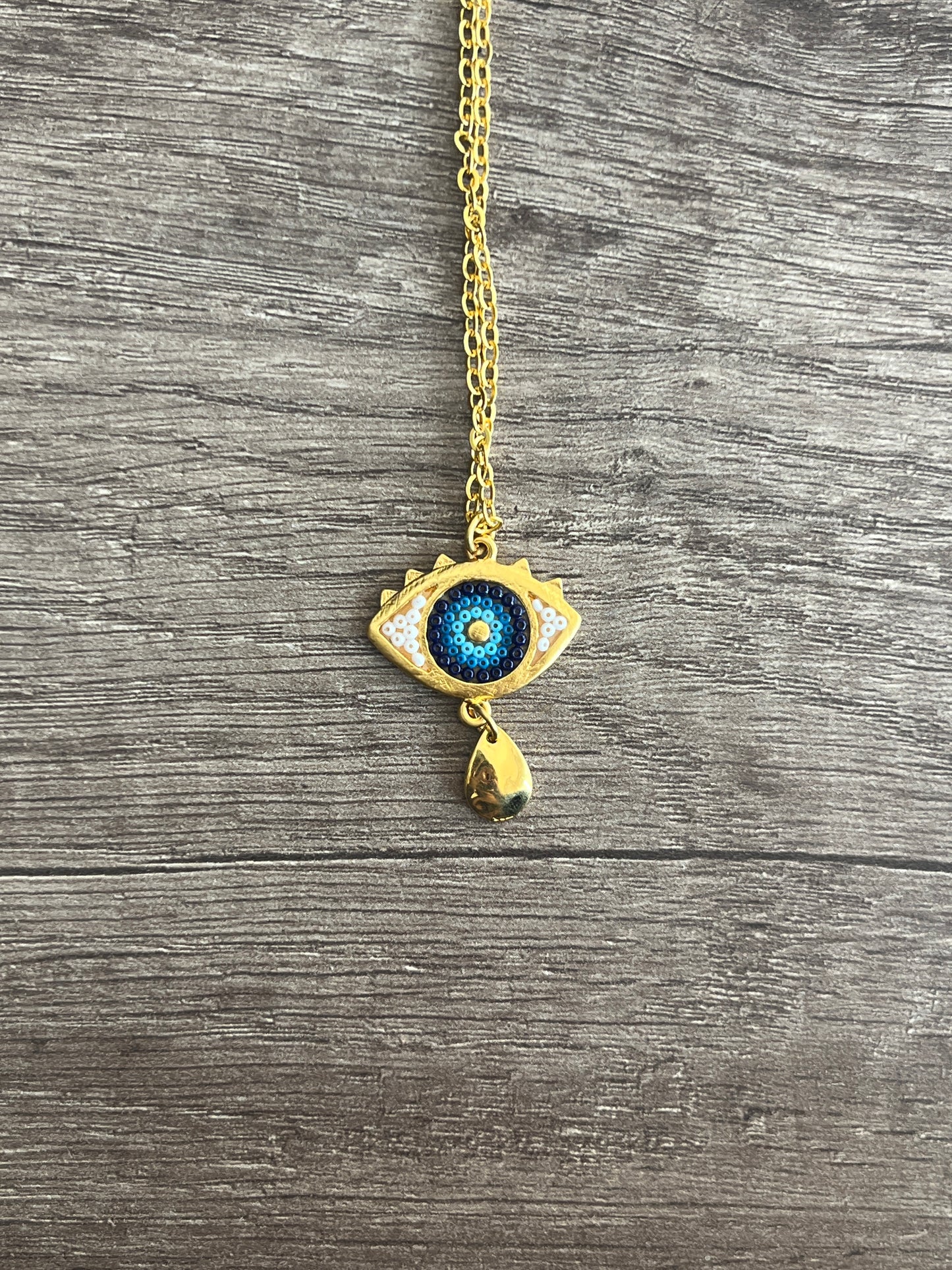 Gargantilla ojo turco con gota
