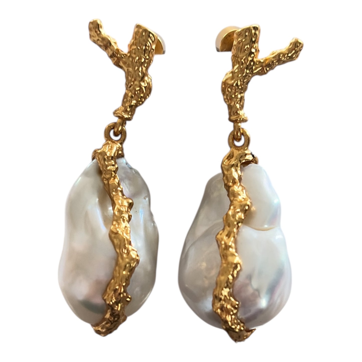 Aretes perla enredada