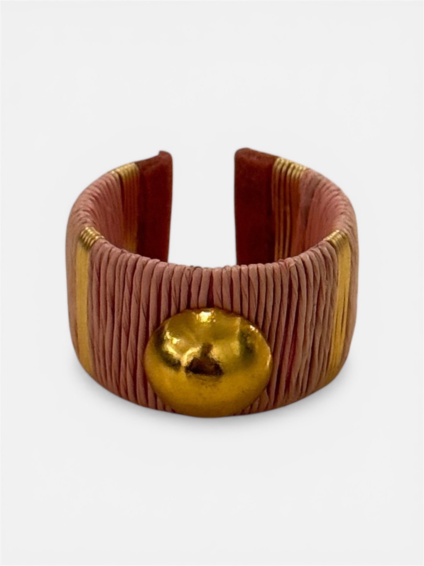 Juaca Ring círculo dorado