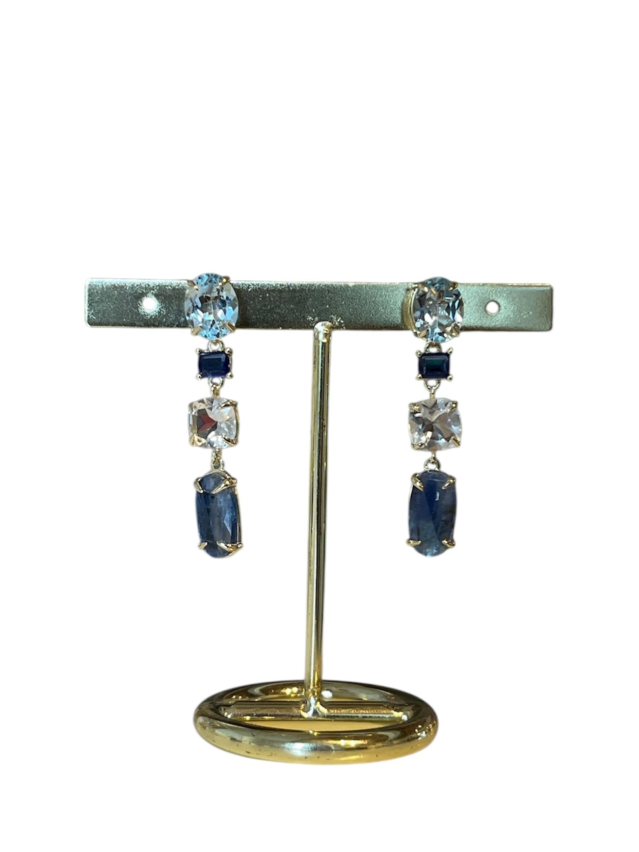 Arete piedras azules