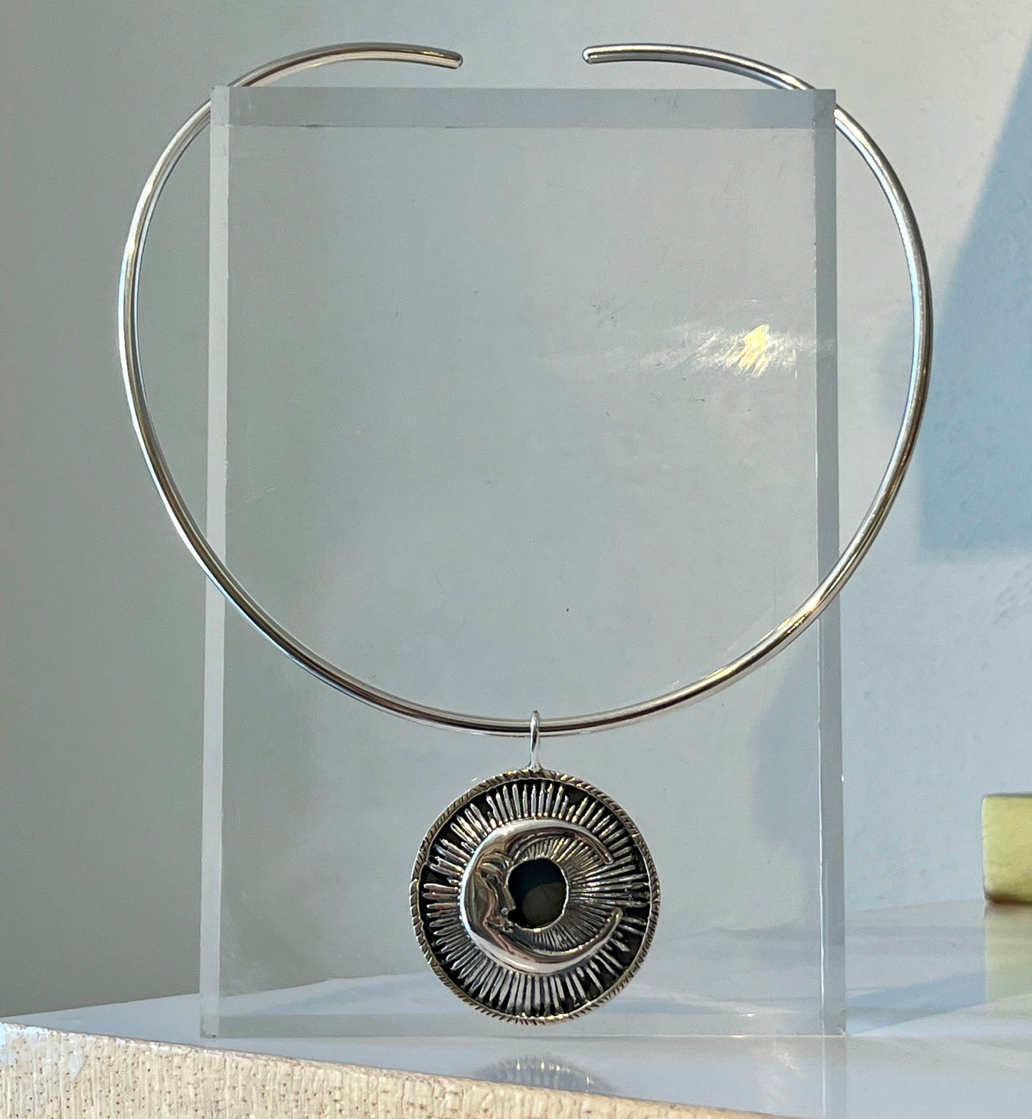 Collar luna creciente