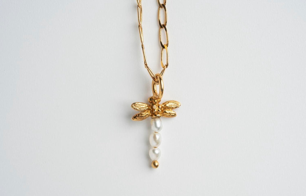 Collar libélula perla