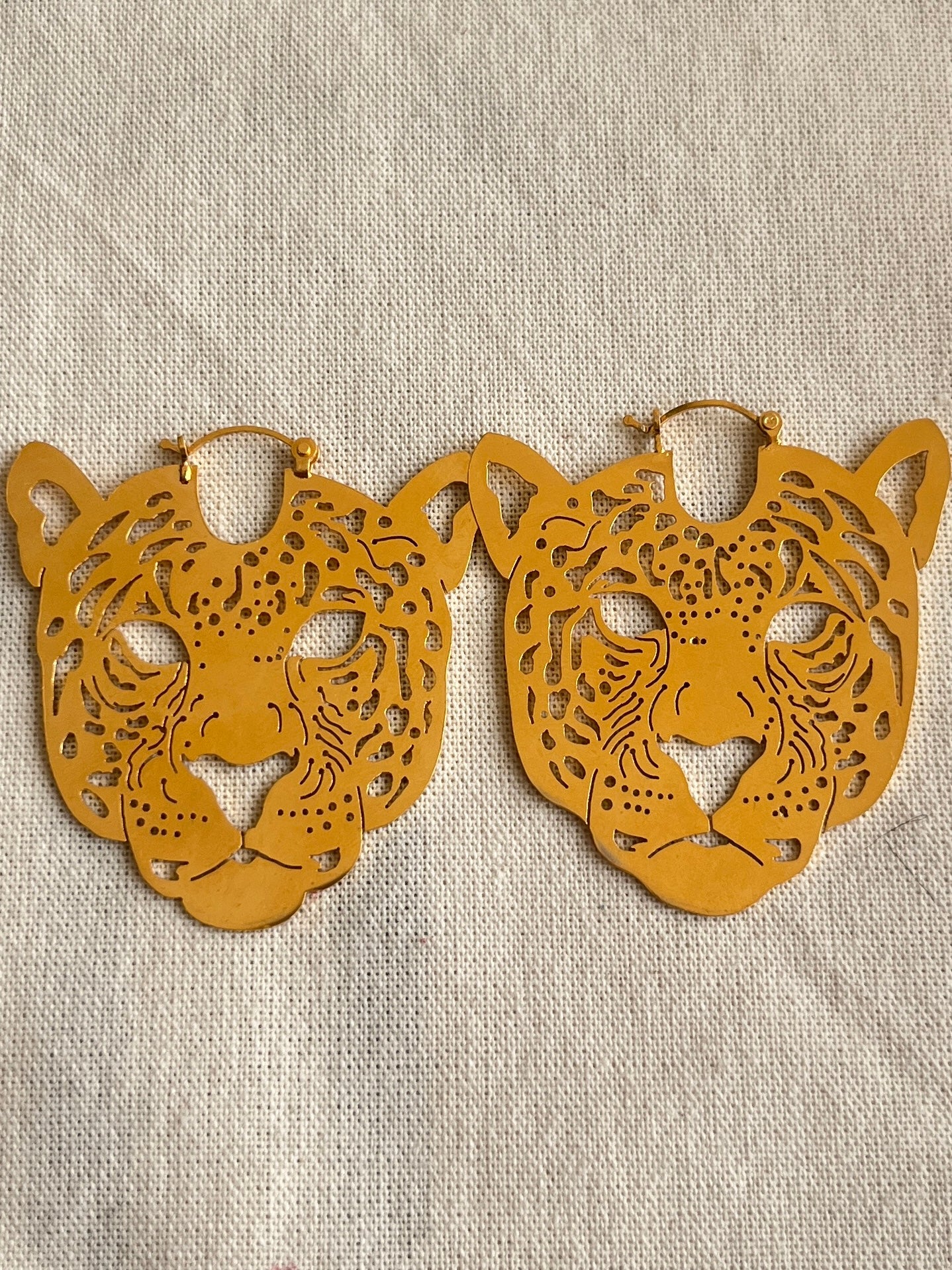 Arracada jaguar