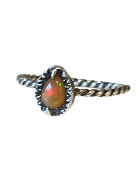 Anillo churro gota ÓPALO