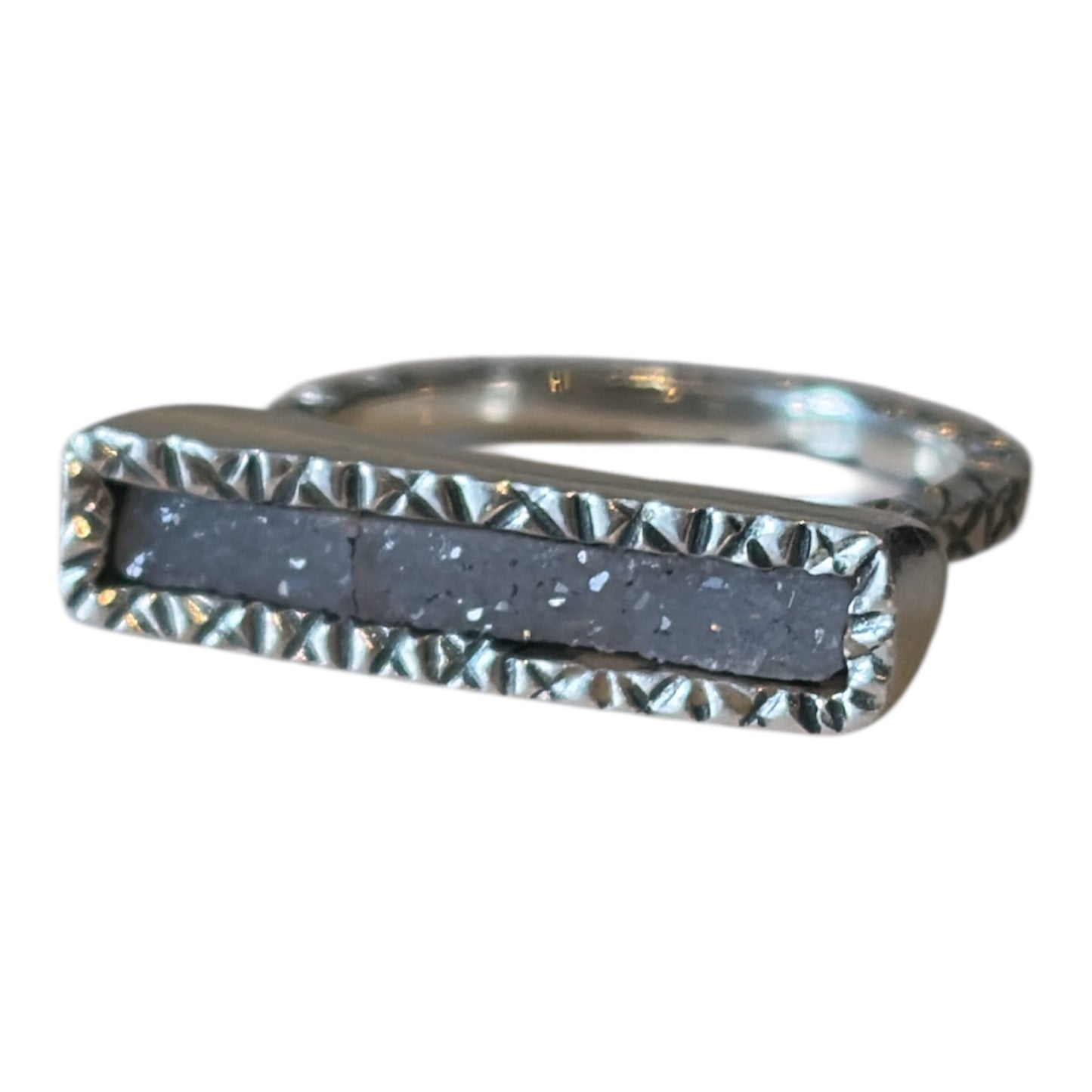 Anillo bisel grueso grande