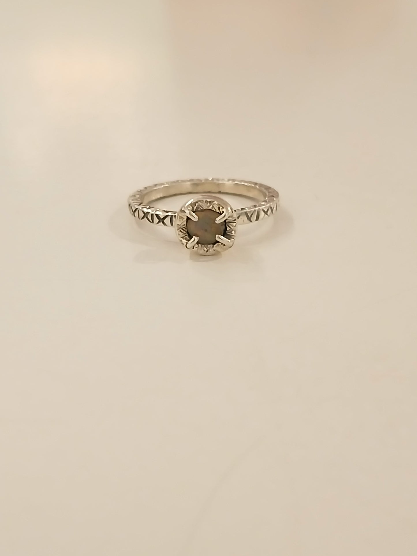 Anillo bisel grueso mini