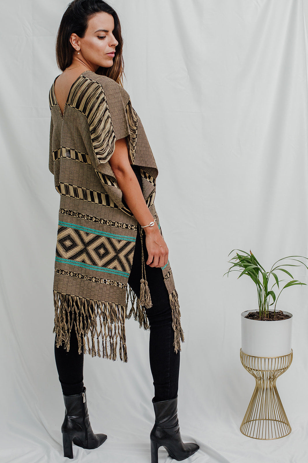 TÚNICA PETRONA || Beige negro y aqua